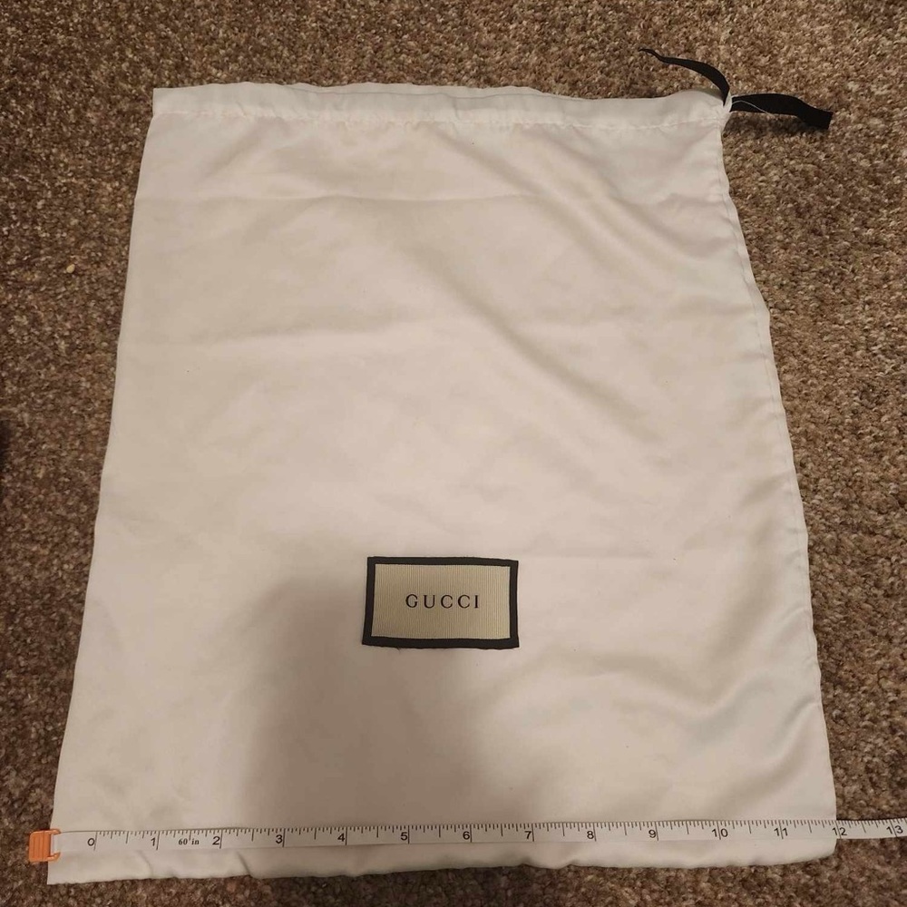 Gucci satin dustbag - Picture 2 of 3